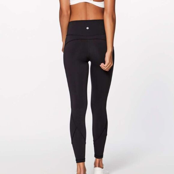 Lululemon In Movement 7/8 Tight Everlux 25" - Picture 2 of 12